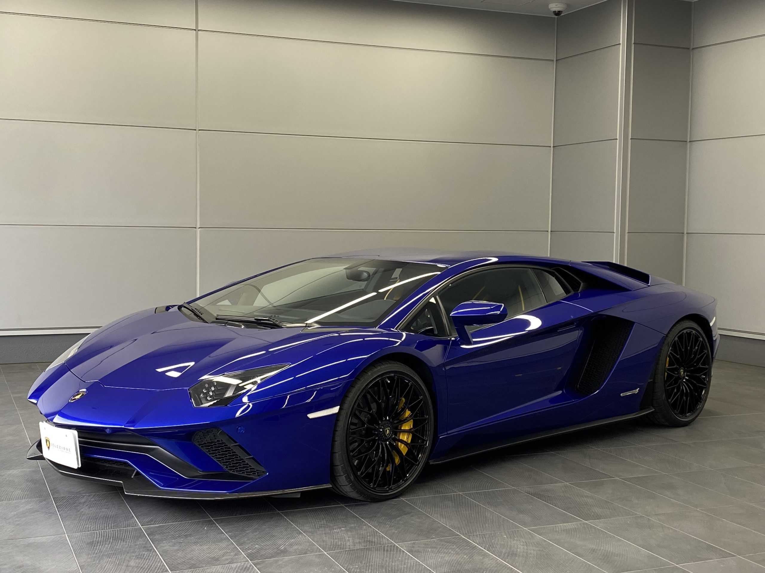 SOLD】Aventador S - ランボルギーニ大阪 | ランボルギーニ神戸 