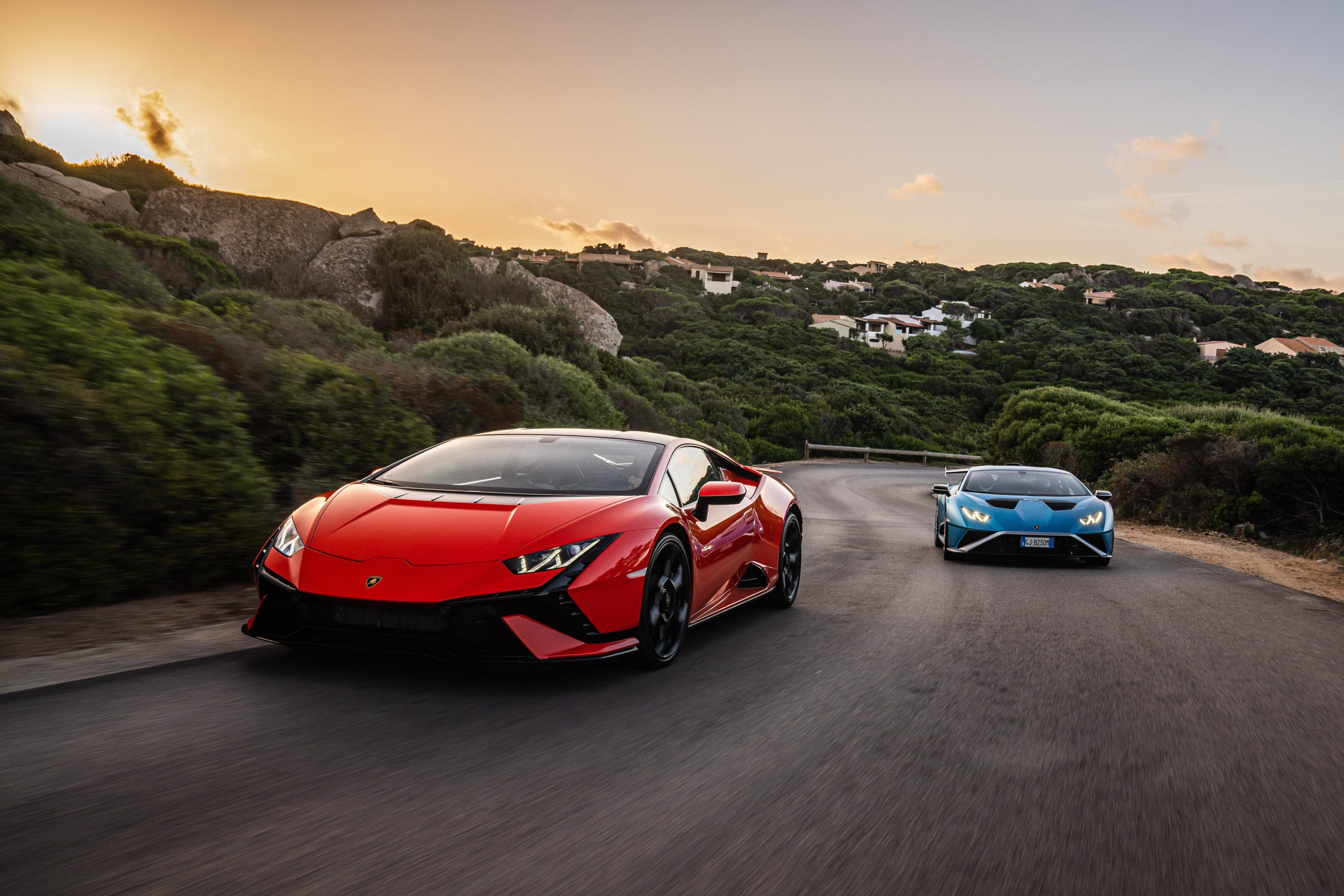 Automobili Lamborghiniポルト・チェルヴォのラウンジで始まる