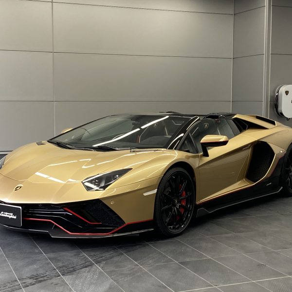 SOLD】Aventador Ultimae Roadster - ランボルギーニ大阪