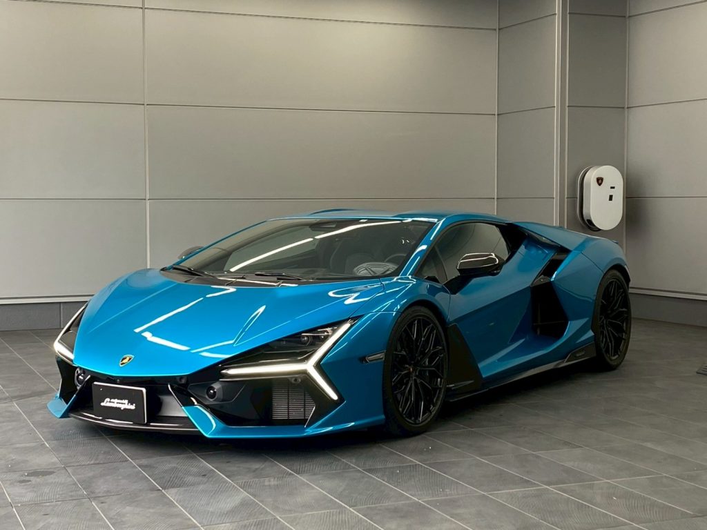 50%OFF【非売品】ランボルギーニREVUELTO購入者限定記念Book 50%OFF【非売品】ランボルギーニREVUELTO購入者限定記念Book 50